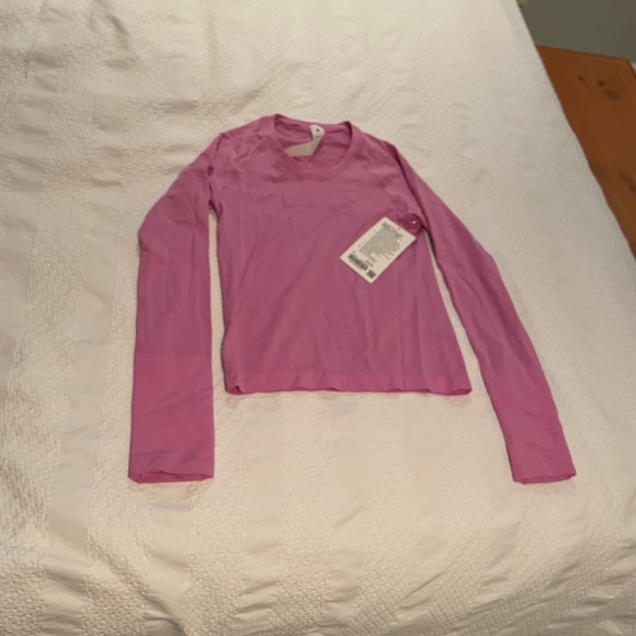 Lululemon Swiftly Tech Long Sleeve 2.0 Race Length - Picture 5 of 6